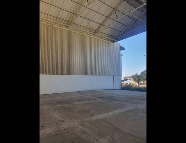 5,699M² WAREHOUSE FOR SALE IN ALBERTON NORTH